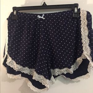 Marilyn Monroe lounge shorts - size Large